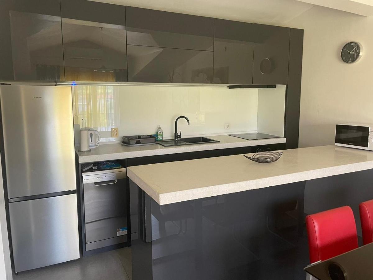 Sweet Apartment In Quiet Part Of Split Dış mekan fotoğraf
